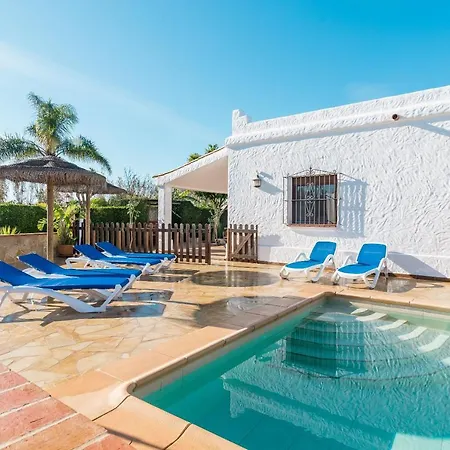 La Casa Del Estanque