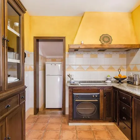 La Casa Del Estanque Holiday home *