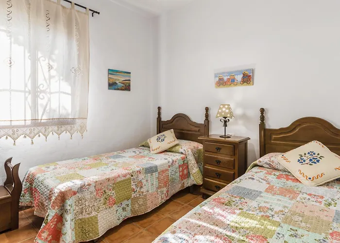 بيت للعطل La Casa Del Estanque كونيل ذي لا فرونتيرا