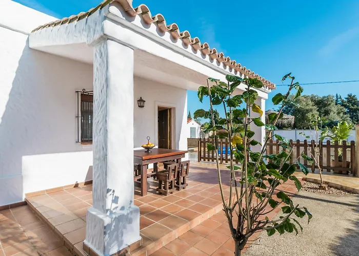 La Casa Del Estanque بيت للعطل كونيل ذي لا فرونتيرا