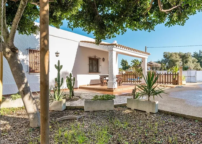 La Casa Del Estanque 別荘 コニル・デ・ラ・フロンテラ