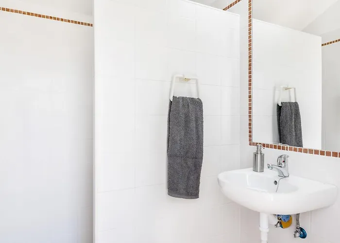 בית נופש La Casa Del Estanque קוניל דה לה פרונטרה